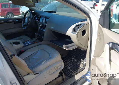 2009 Audi Q7 3.6 5 Passenger/3.6 Premium from USA, damaged, VIN WA1AY74L19D014497